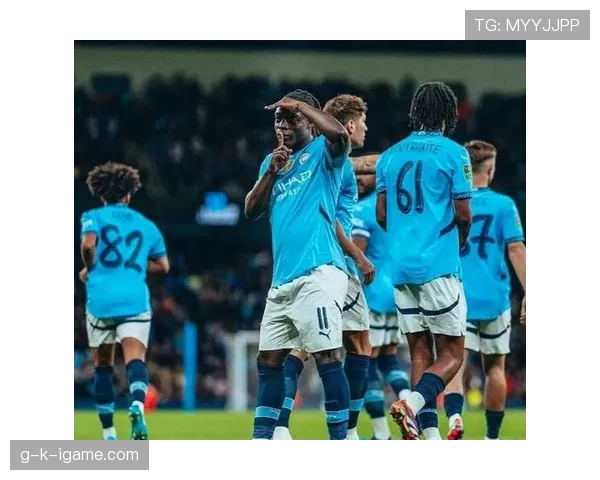 沃顿新星闪耀季前赛，英超开赛在即引多方关注