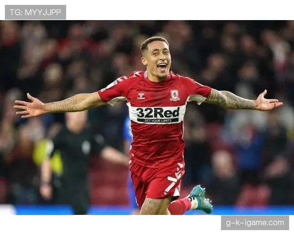 伯恩茅斯中场硬度飙升，强势表现引媒体热议