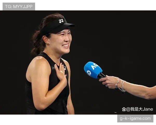 朱琳训练完直接啃鸡腿？这自律人设有点晃